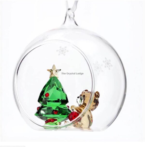 Swarovski_ornament_ball_scene_5533942 | The Crystal Lodge