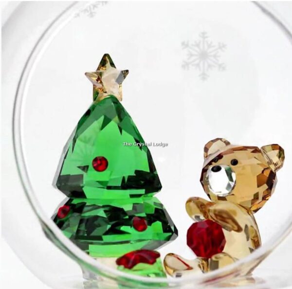 Swarovski_ornament_ball_scene_5533942 | The Crystal Lodge