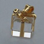 Swarovski_present_gold_191603_1_WM Swarovski_present_gold_191603 | The Crystal Lodge