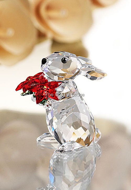 Swarovski_rabbit_with_poinsettia_1133620 | The Crystal Lodge