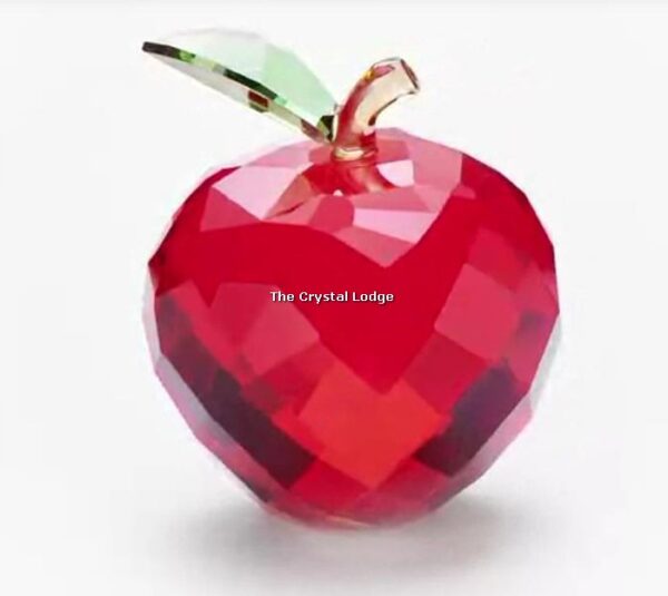 Swarovski_red_apple_2020_5491974 | The Crystal Lodge