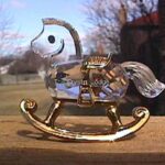 Swarovski_rocking_horse_gold_199447_1_WM Swarovski_rocking_horse_gold_199447 | The Crystal Lodge