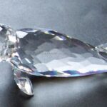 Swarovski_seal_large_v3_black_whiskers_012261_1_WM Swarovski_seal_large_v3_black_whiskers_012261 | The Crystal Lodge