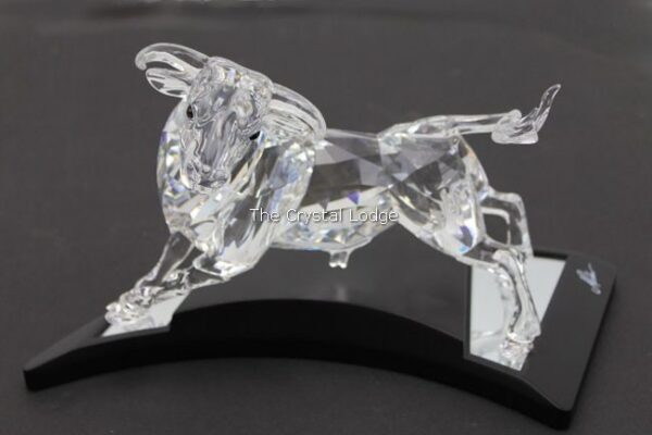 Swarovski_signed_numbered_limited_edition_2004_Bull_clear_628483 | The Crystal Lodge