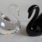 Swarovski_swans_clear_and_jet_5075864_9_WM Swarovski_swans_clear_and_jet_5075864 | The Crystal Lodge