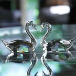 Swarovski_swans_flirting_couple_837154_1_WM Swarovski_swans_flirting_couple_837154 | The Crystal Lodge