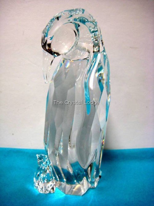 Swarovski_symbols_penguin_mother_and_baby_627067