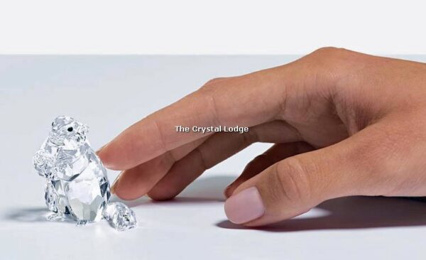 Swarovski_2020_event_piece_Marmot_5493709 | The Crystal Lodge