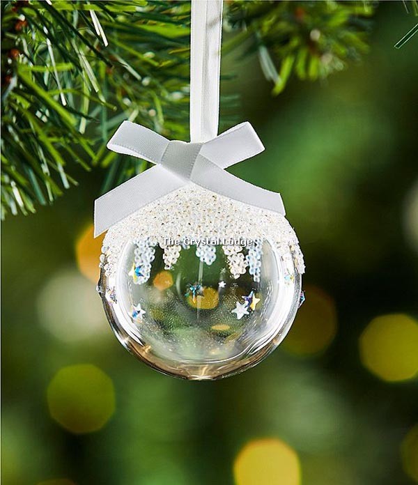 Swarovski_Christmas_ball_small_5464884 | The Crystal Lodge