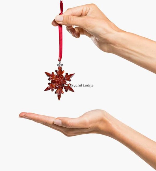 Swarovski_Christmas_holiday_ornament_2020_red_5527742 | The Crystal Lodge