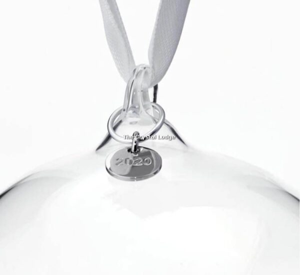 Swarovski_Christmas_ornament_ball_2020_swan_5453639 | The Crystal Lodge