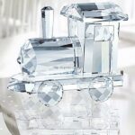 Swarovski_Locomotive_2018_5364562_0_WM Swarovski_Locomotive_2018_5364562 | The Crystal Lodge