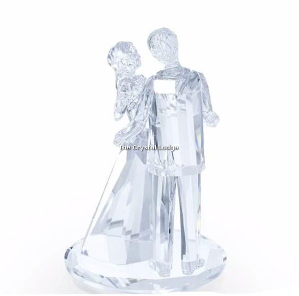 Swarovski_Love_Couple_5264503 | The Crystal Lodge