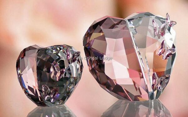 Swarovski_Love_Heart_light_amethyst_medium_1143412 | The Crystal Lodge