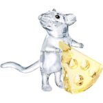 Swarovski_Mouse_with_cheese_2019_5464939_1_WM Swarovski_Mouse_with_cheese_2019_5464939 | The Crystal Lodge