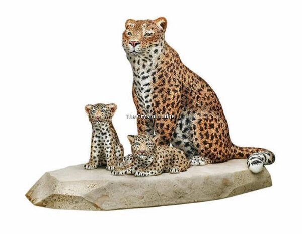 Swarovski_Myriad_Reka_Leopard_5424398 | The Crystal Lodge