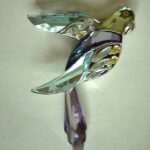 Swarovski_Paradise_birds_Brooch_Baracoa_tanzanite_270708_1_WM Swarovski_Paradise_birds_Brooch_Baracoa_tanzanite_270708 | The Crystal Lodge