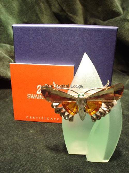 Swarovski_Paradise_bugs_Brooch_butterfly_aikawa_light_topaz_622585 | The Crystal Lodge