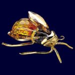 Swarovski_Paradise_bugs_Object_bee_alipur_small_240359_1_WM Swarovski_Paradise_bugs_Object_bee_alipur_small_240359 | The Crystal Lodge