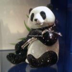 Swarovski_Pointiage_2008_Ching_Ching_Panda_943052_1_WM Swarovski_Pointiage_2008_Ching_Ching_Panda_943052 | The Crystal Lodge