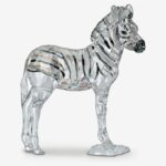Swarovski_SCS_2021_Zebra_baby_Zuri_5557906_1_WM Swarovski_SCS_2021_Zebra_baby_Zuri_5557906 | The Crystal Lodge
