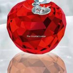 Swarovski_Tourist_New_York_big_apple_small_siam_5223929_0_WM Swarovski_Tourist_New_York_big_apple_small_siam_5223929 | The Crystal Lodge
