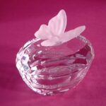 Swarovski_box_treasure_oval_butterfly_010117_1_WM Swarovski_box_treasure_oval_butterfly_010117 | The Crystal Lodge
