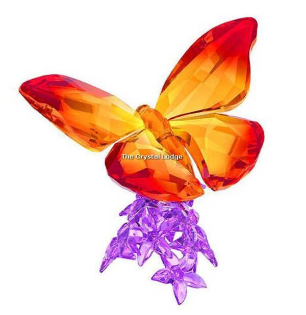 Swarovski_butterfly_on_flowers_5136833 | The Crystal Lodge