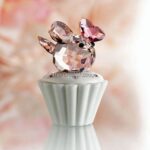 Swarovski_cupcake_box_with_mouse_1194042_2_WM Swarovski_cupcake_box_with_mouse_1194042 | The Crystal Lodge