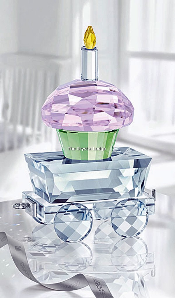 Swarovski_cupcake_wagon_5377674 | The Crystal Lodge