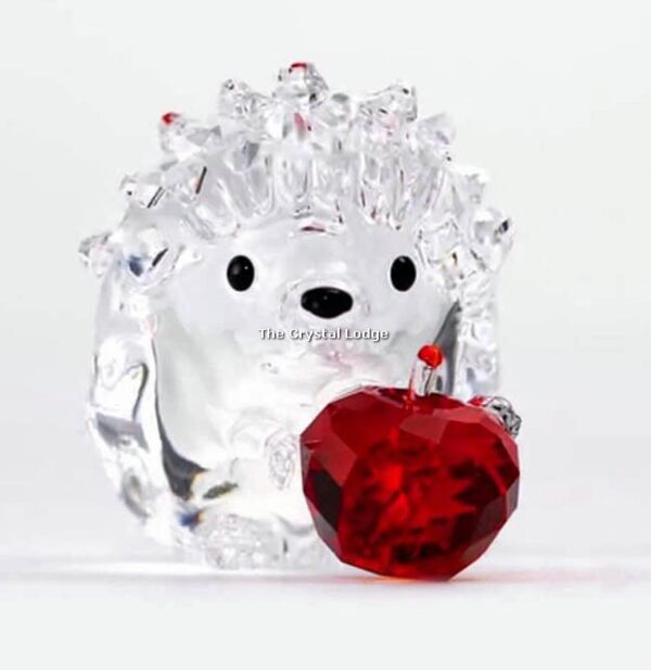 Swarovski_hedgehog_with_apple_5532203 | The Crystal Lodge