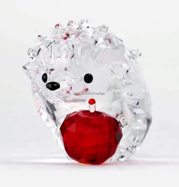 Swarovski_hedgehog_with_apple_5532203 | The Crystal Lodge