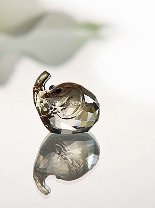 Swarovski_lucky_elephant_1054590 | The Crystal Lodge