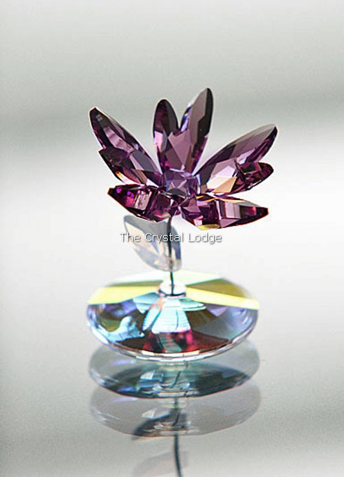 Swarovski_rocking_flower_Liz_1048711 | The Crystal Lodge