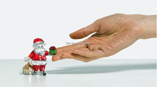 Swarovski_santa_claus_with_gift_bag_5539365 | The Crystal Lodge