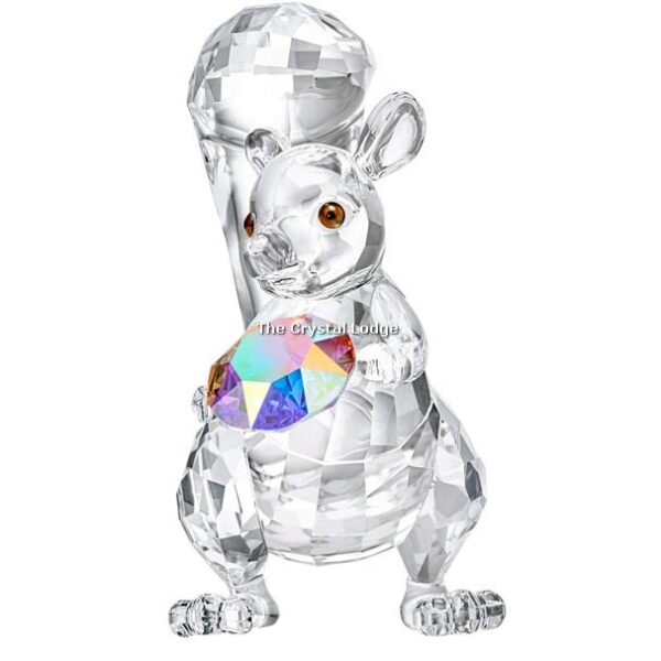 Swarovski_squirrel_2019_5464879 | The Crystal Lodge