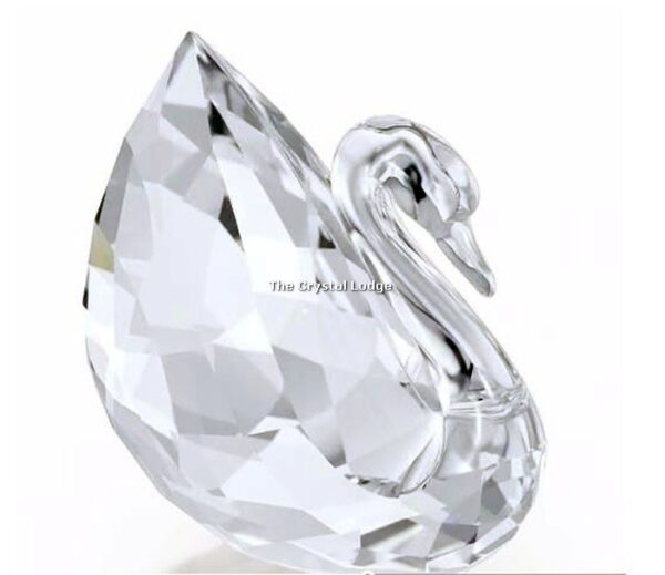 Swarovski_swan_large_2016_5215972 | The Crystal Lodge