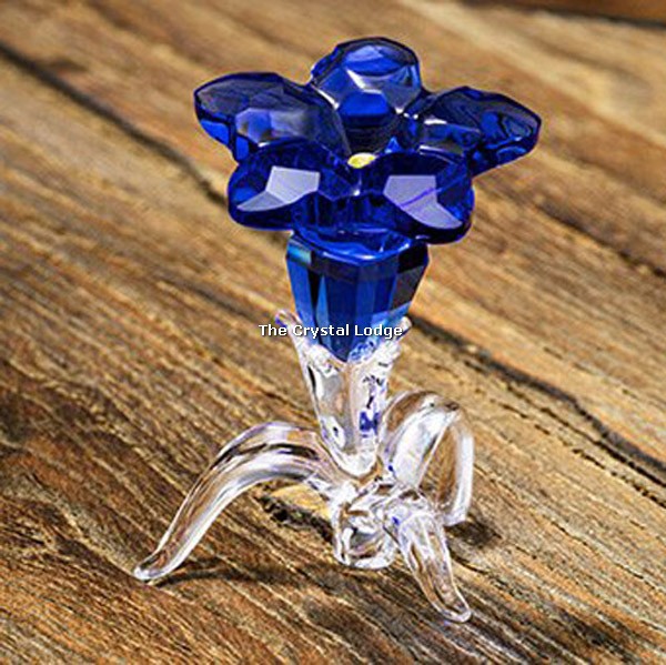 Swarovski_SCS_2020_Gentian_flower_gwp_5490322 | The Crystal Lodge