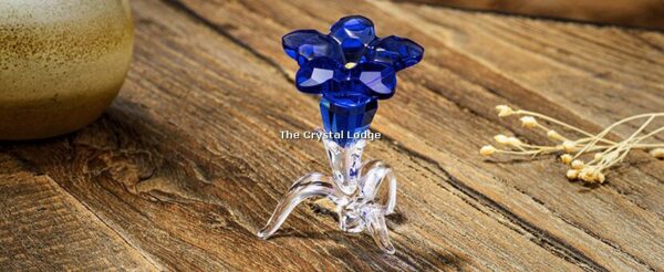 Swarovski_SCS_2020_Gentian_flower_gwp_5490322 | The Crystal Lodge