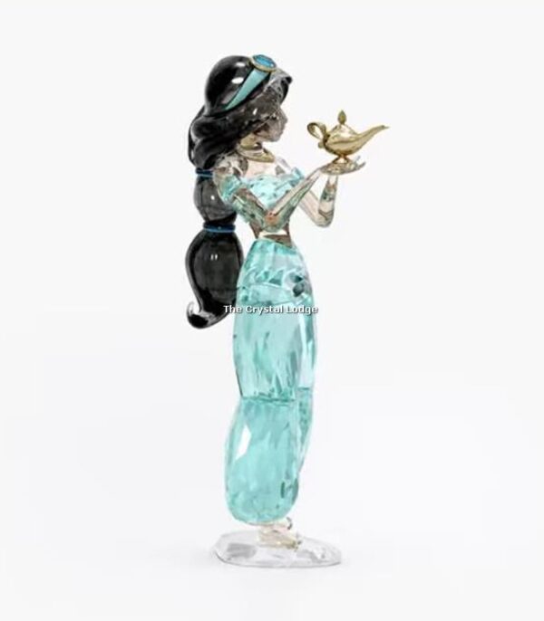 Swarovski_Disney_Aladdin_Princess_Jasmine_AE2022_5613423 | The Crystal Lodge