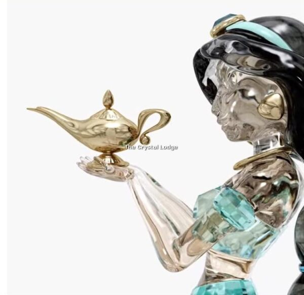 Swarovski_Disney_Aladdin_Princess_Jasmine_AE2022_5613423 | The Crystal Lodge