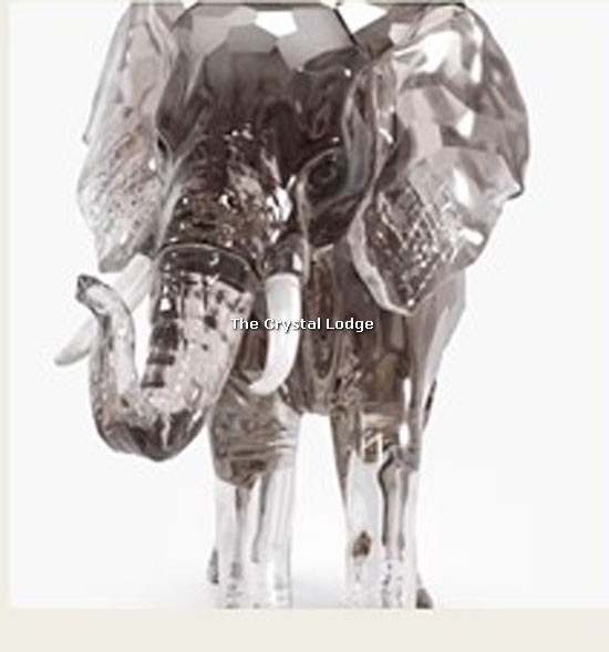 Swarovski_Elegance_of_Africa_SCS_2022_jubilee_edition_elephant_Zena_5607667 | The Crystal Lodge