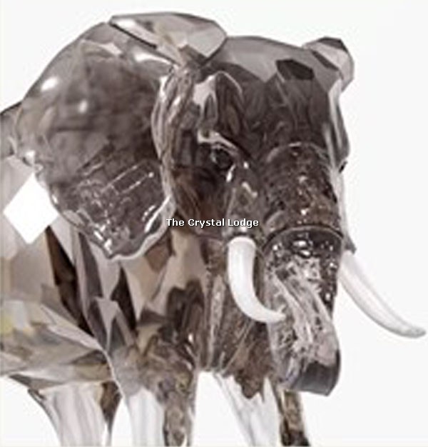 Swarovski_Elegance_of_Africa_SCS_2022_jubilee_edition_elephant_Zena_5607667 | The Crystal Lodge
