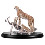 Swarovski_Myriad_cheetahs_Mirembe_5642366_1 Swarovski_Myriad_cheetahs_Mirembe_5642366 | The Crystal Lodge