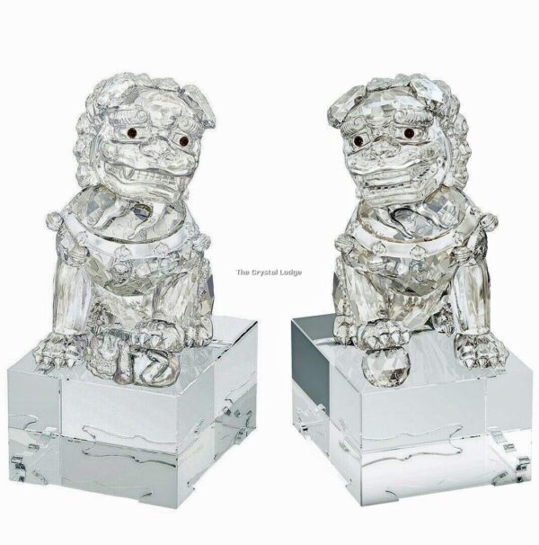 Guardian lions | The Crystal Lodge