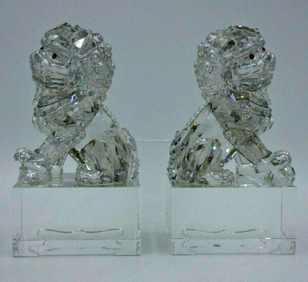 Guardian lions | The Crystal Lodge
