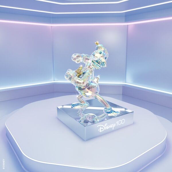 Swarovski_Disney_100_Donald_Duck_5658474 | The Crystal Lodge